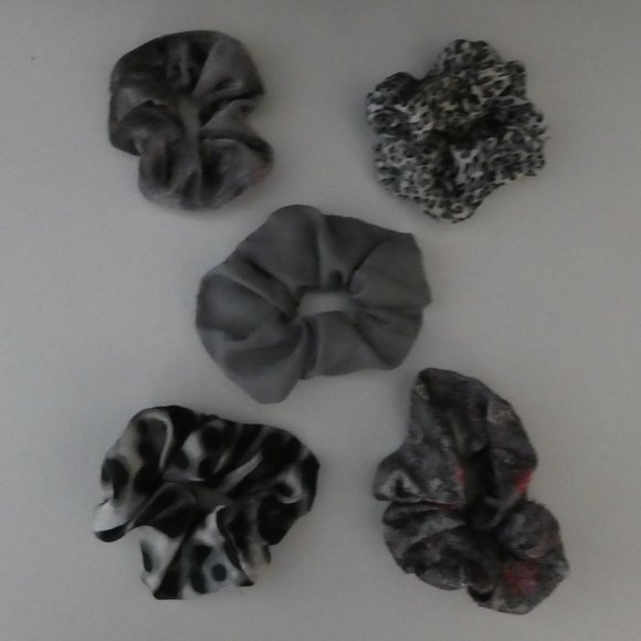 SET OF 10 | Various Hair Scrunchies - Picture 5 of 10